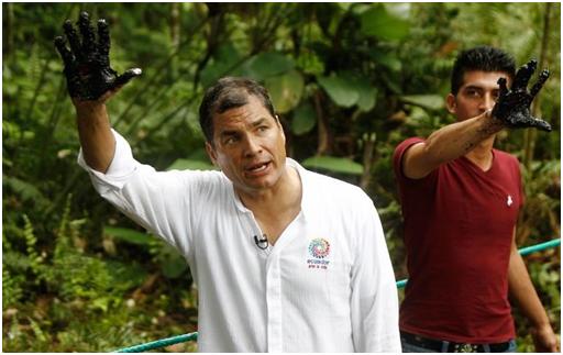 Correa mostra ‘mão suja’ da Chevron, que continua negando crime no Equador