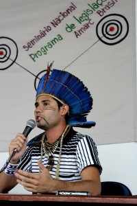 Alan Tembé, estudante de Direito da UFPA e coordenador da associação dos indígenas Tembés de Santa Maria do Pará. (foto: Jaqueline Deister)