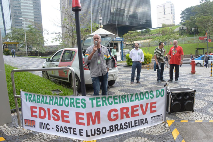 Petrobrás e Luso Brasileira demitem lideranças dos trabalhadores terceirizados