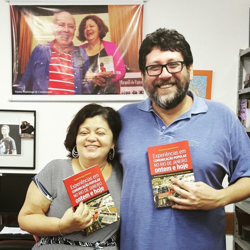 Chegou o livro “Experiências em Comunicação Popular no Rio de Janeiro ontem e hoje”!
