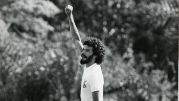 Campo de futebol Dr. Sócrates, na Escola Florestan Fernandes