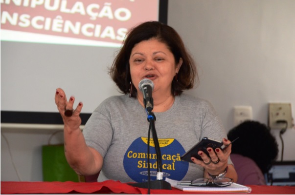 ‘A imprensa sindical ainda é a principal arma dos trabalhadores’, disse Claudia Giannotti