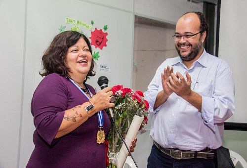 Claudia Santiago Giannotti é homenageada no Rio com a medalha Chiquinha Gonzaga