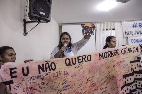 Audiência pública debate abusos policiais no Complexo do Alemão, zona norte do Rio de Janeiro