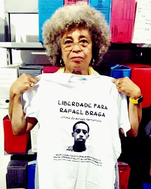 Angela Davis reforça a campanha pela liberdade de Rafael Braga