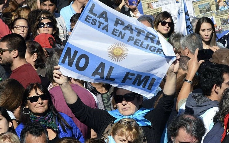 Argentina: greve geral contra a política econômica de Macri