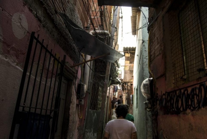 16/04/20: Moradores denunciam estado de abandono nas favelas do Rio Pequeno (SP)