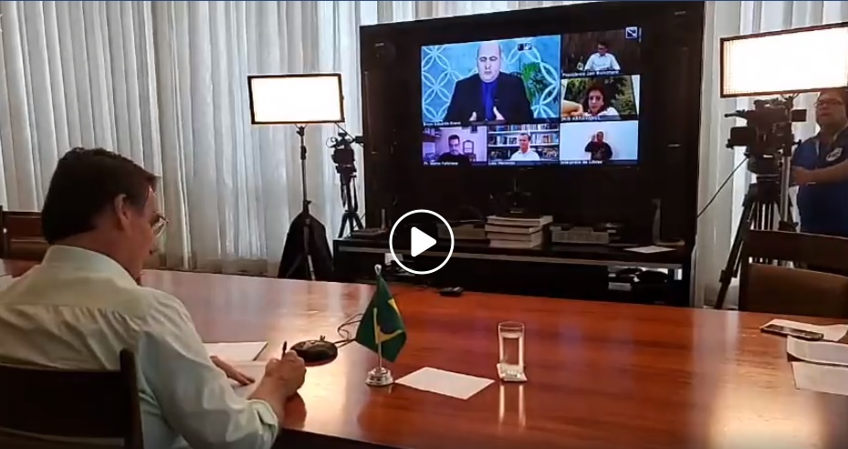 FNDC: Bolsonaro usa TV Brasil para promoção pessoal e proselitismo religioso