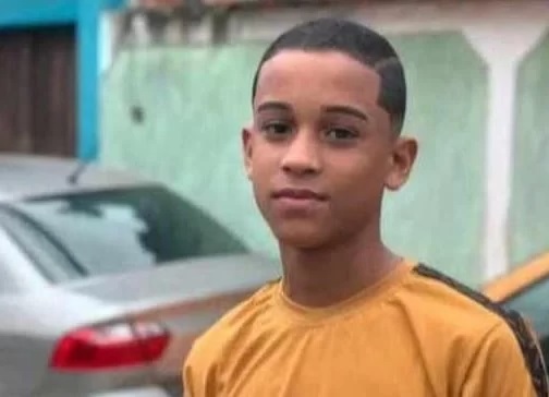 Em menos de 24 horas, dois jovens negros são assassinados pela PM no Rio de Janeiro