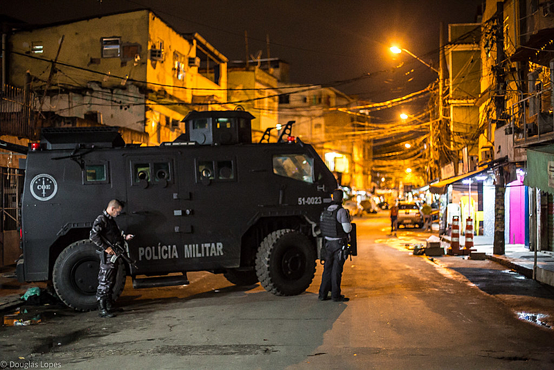 “Uso da força não resolve, é preciso investir em ações estruturadas de segurança pública no Rio de Janeiro”, diz especialista