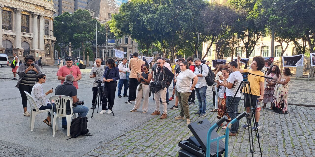 Dia Municipal da Comunicação Popular é celebrado no centro do Rio