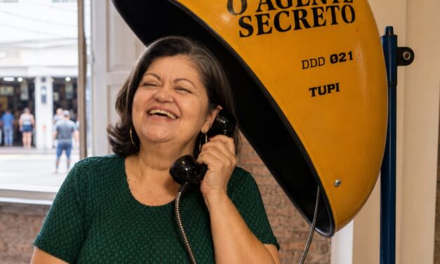 Liga pra Claudia!