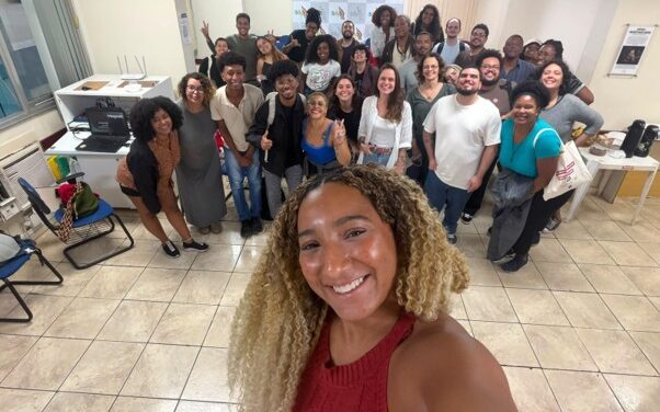Turma do Curso de Comunicação Popular e Saúde começa a produzir seus podcasts