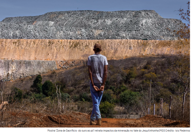 Exposição sobre impactos da mineração no Vale do Jequitinhonha (MG) chega ao Rio